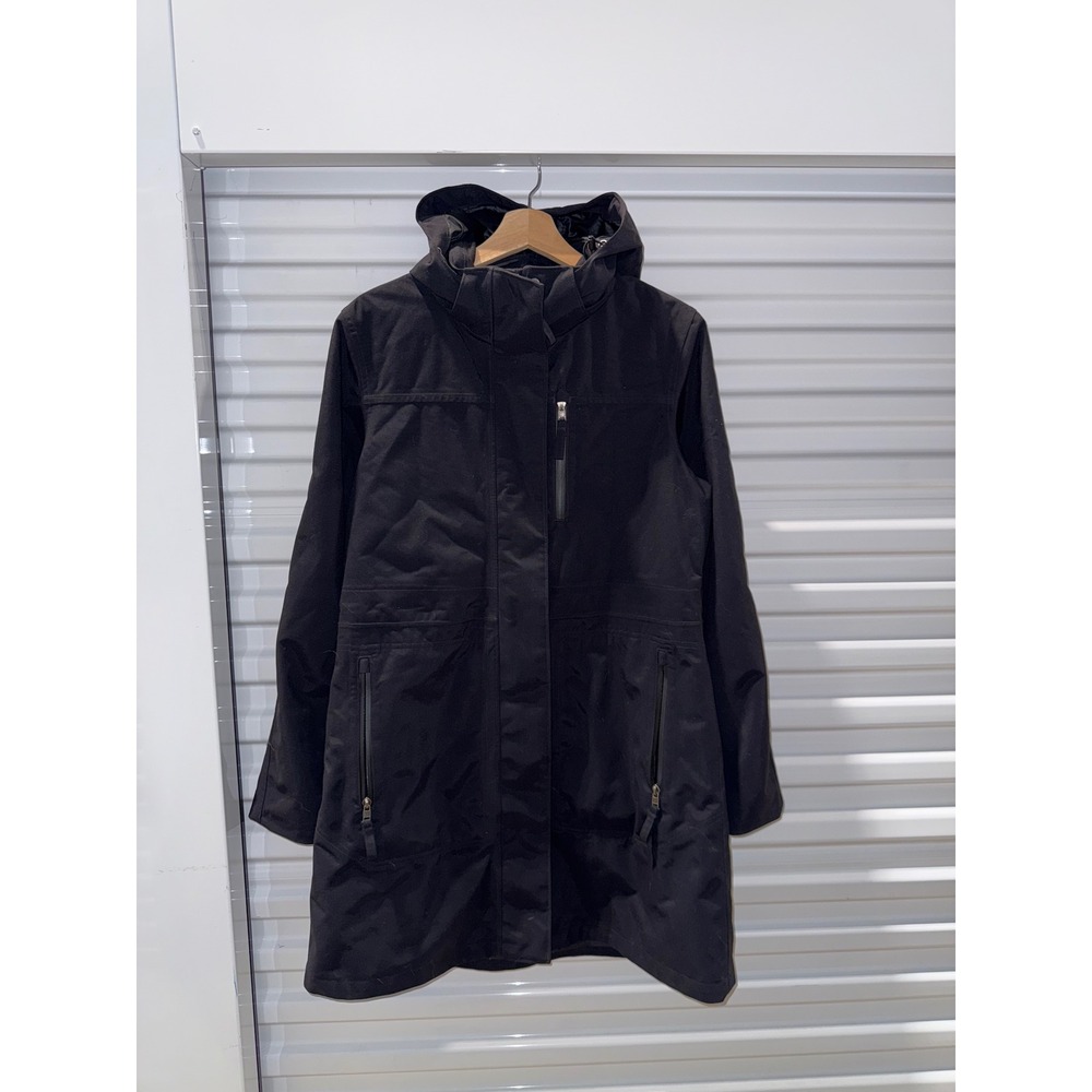 Patagonia Womens Black Insulated Hooded Parka Jacket Small Pockets Outdoor Coat